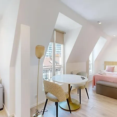 Bluestay 36 - Charming Studio In 13 Apartment *